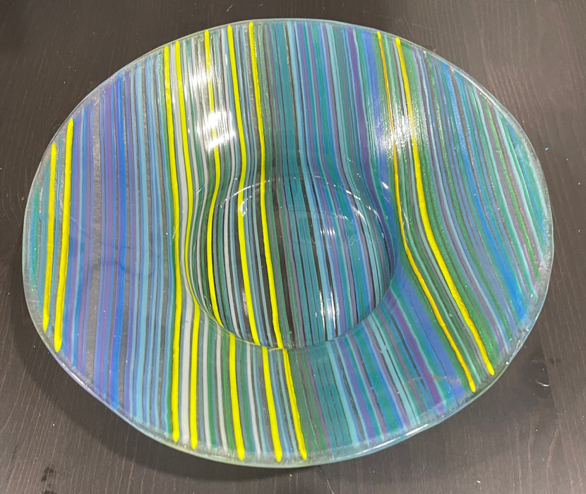 Threads glass bowl